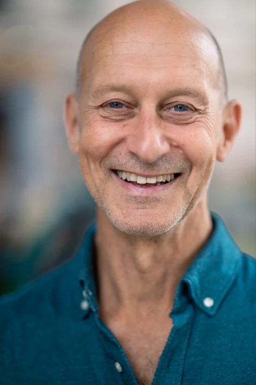 Jonathan Sheratte